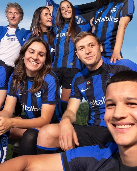 Inter Milan Trøje 2022-23 Çalhanoğlu 20 Hjemmebanetrøje